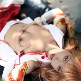 shy-ATFM-Tsubaki-cosplay-Yuuki-Asuna---Sword-Art-Online-fapello-hottest-babe