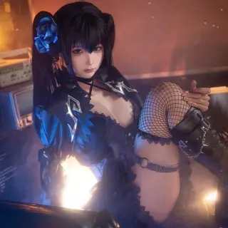 sexy-Chun-Momo---Black-Rock-Shooter-pic-leak-insane